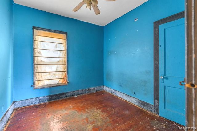 850 Montie Road, Lincoln Park, MI 48146