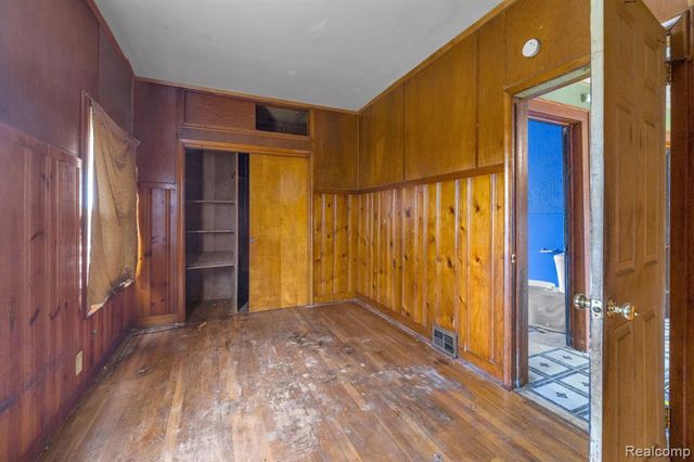 850 Montie Road, Lincoln Park, MI 48146