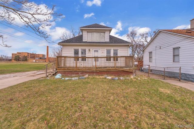 850 Montie Road, Lincoln Park, MI 48146