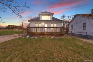 850 Montie Road, Lincoln Park, MI 48146