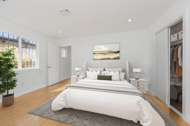 1127 60Th Ave, Oakland, CA 94621