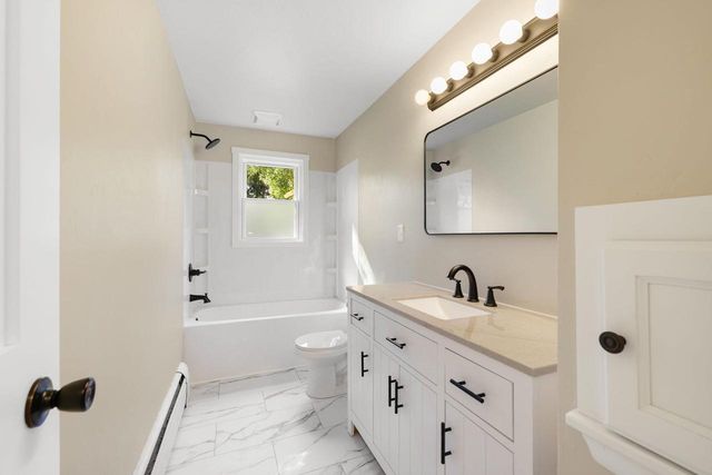 513 E MURRAY AVENUE, Appleton, WI 54915