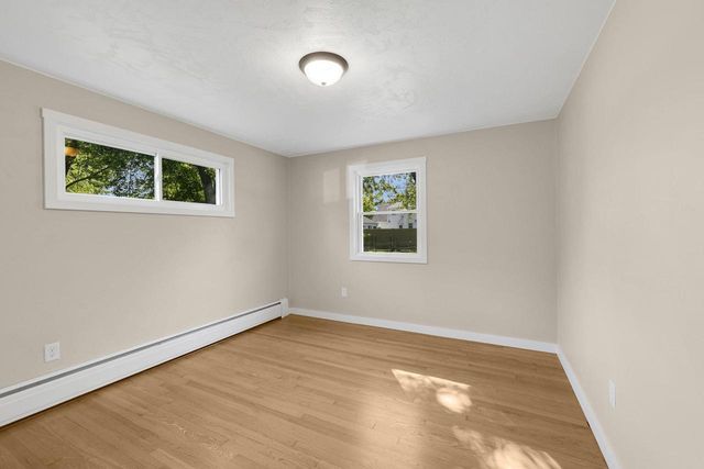 513 E MURRAY AVENUE, Appleton, WI 54915