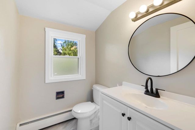 513 E MURRAY AVENUE, Appleton, WI 54915