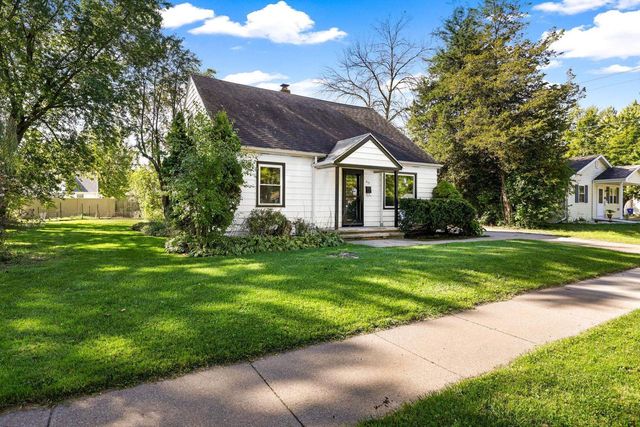 513 E MURRAY AVENUE, Appleton, WI 54915