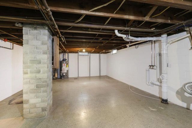 513 E MURRAY AVENUE, Appleton, WI 54915