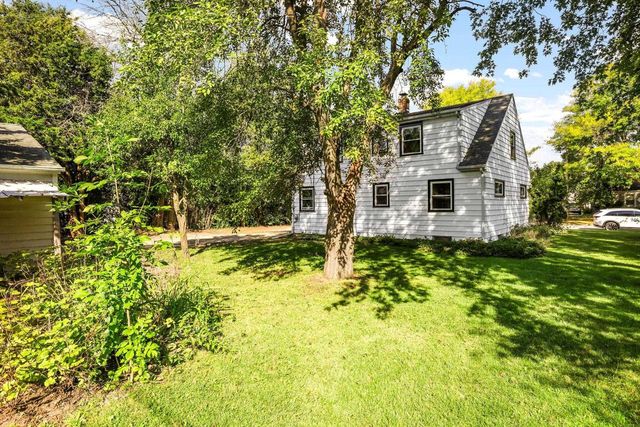 513 E MURRAY AVENUE, Appleton, WI 54915