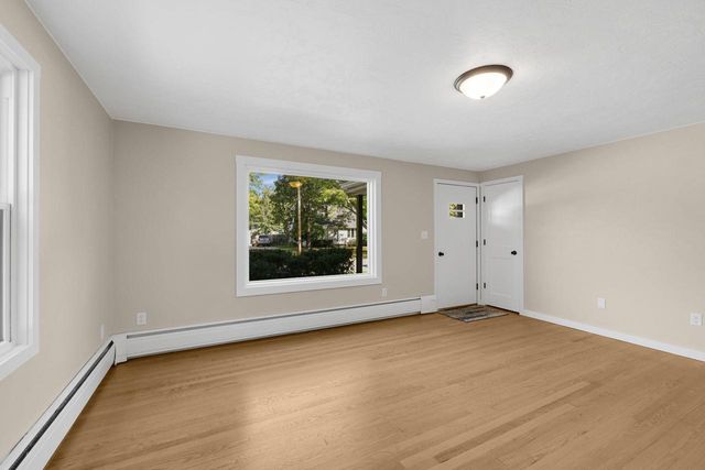 513 E MURRAY AVENUE, Appleton, WI 54915