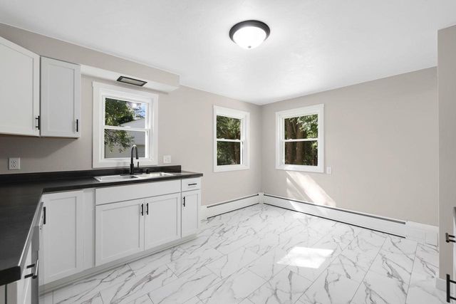 513 E MURRAY AVENUE, Appleton, WI 54915