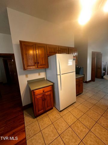 36091 Glove Drive, Glade Spring, VA 24340