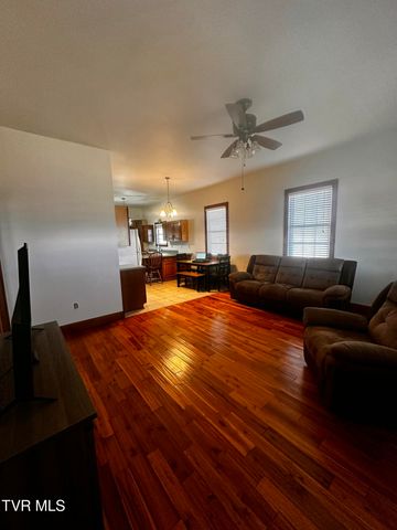 36091 Glove Drive, Glade Spring, VA 24340