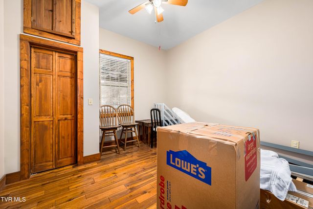 36091 Glove Drive, Glade Spring, VA 24340