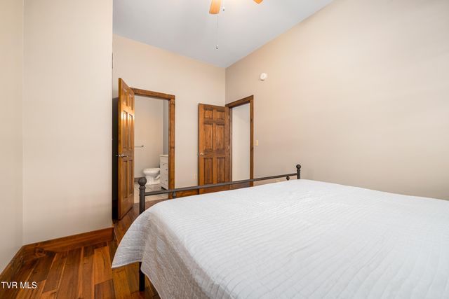 36091 Glove Drive, Glade Spring, VA 24340