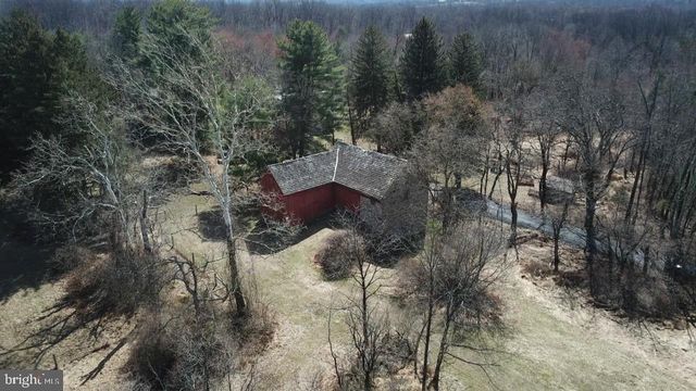 432 QUARRY RD, Ottsville, PA 18942
