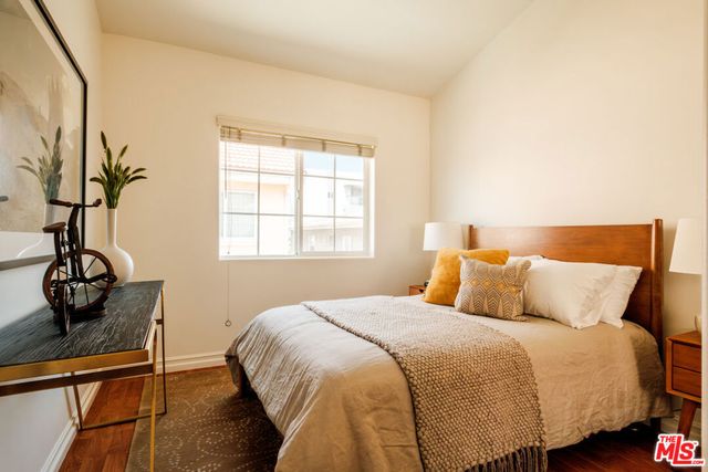 821 S Gramercy Place 2, Los Angeles, CA 90005