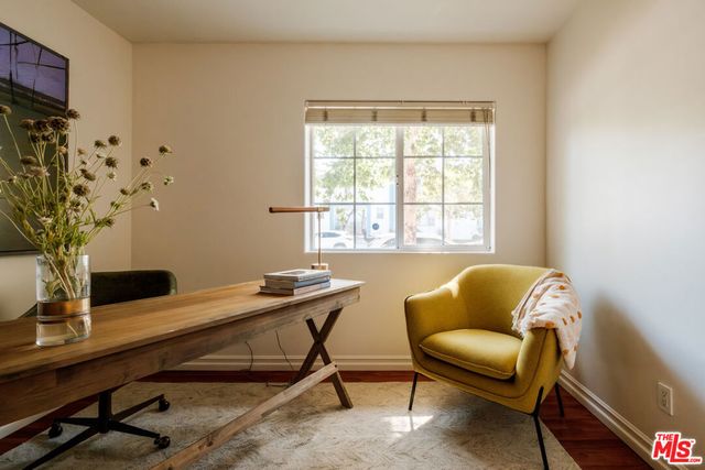 821 S Gramercy Place 2, Los Angeles, CA 90005