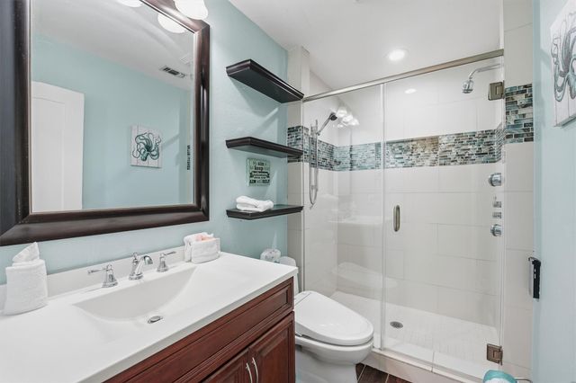 7712 Channelview Drive, Galveston, TX 77554