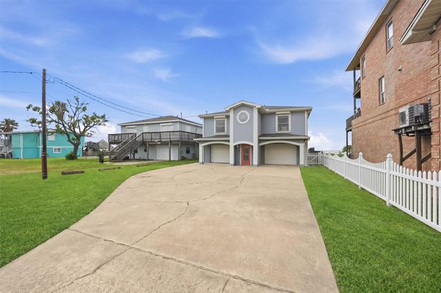 7712 Channelview Drive, Galveston, TX 77554