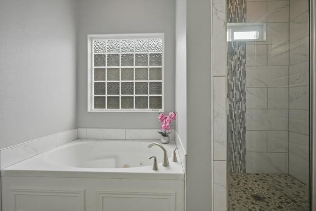 7961 Snake River DR, Corpus Christi, TX 78414
