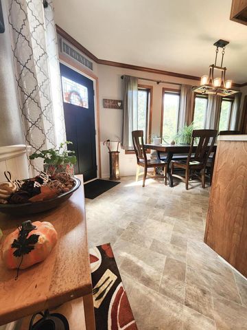 W145S7644 Durham DRIVE, Muskego, WI 53150