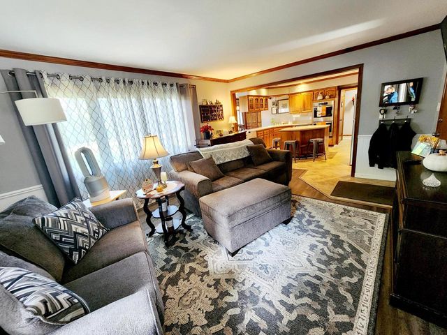 W145S7644 Durham DRIVE, Muskego, WI 53150