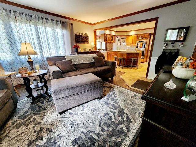 W145S7644 Durham DRIVE, Muskego, WI 53150