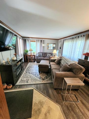 W145S7644 Durham DRIVE, Muskego, WI 53150