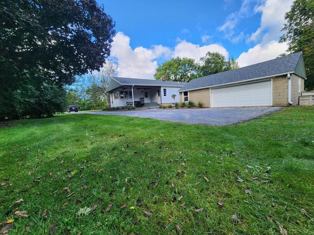 W145S7644 Durham DRIVE, Muskego, WI 53150