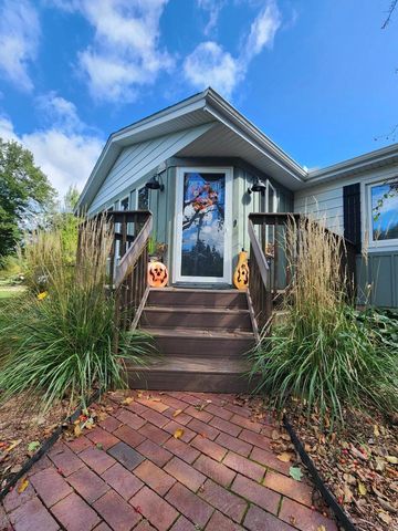 W145S7644 Durham DRIVE, Muskego, WI 53150