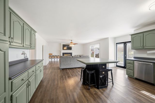 307 Brookgreen Drive, Berea, KY 40403