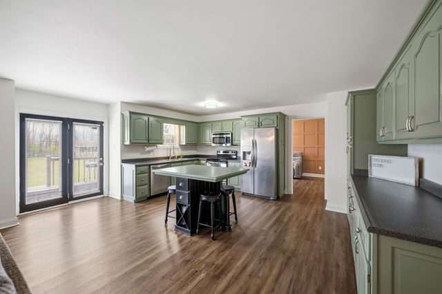 307 Brookgreen Drive, Berea, KY 40403