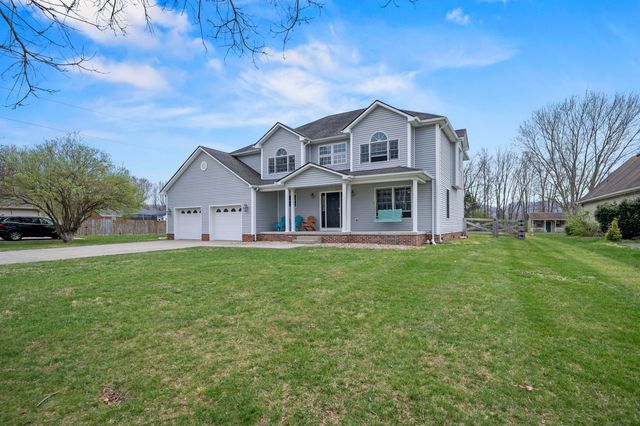 307 Brookgreen Drive, Berea, KY 40403