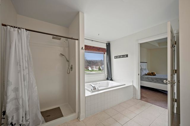 307 Brookgreen Drive, Berea, KY 40403