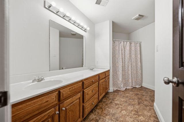 307 Brookgreen Drive, Berea, KY 40403