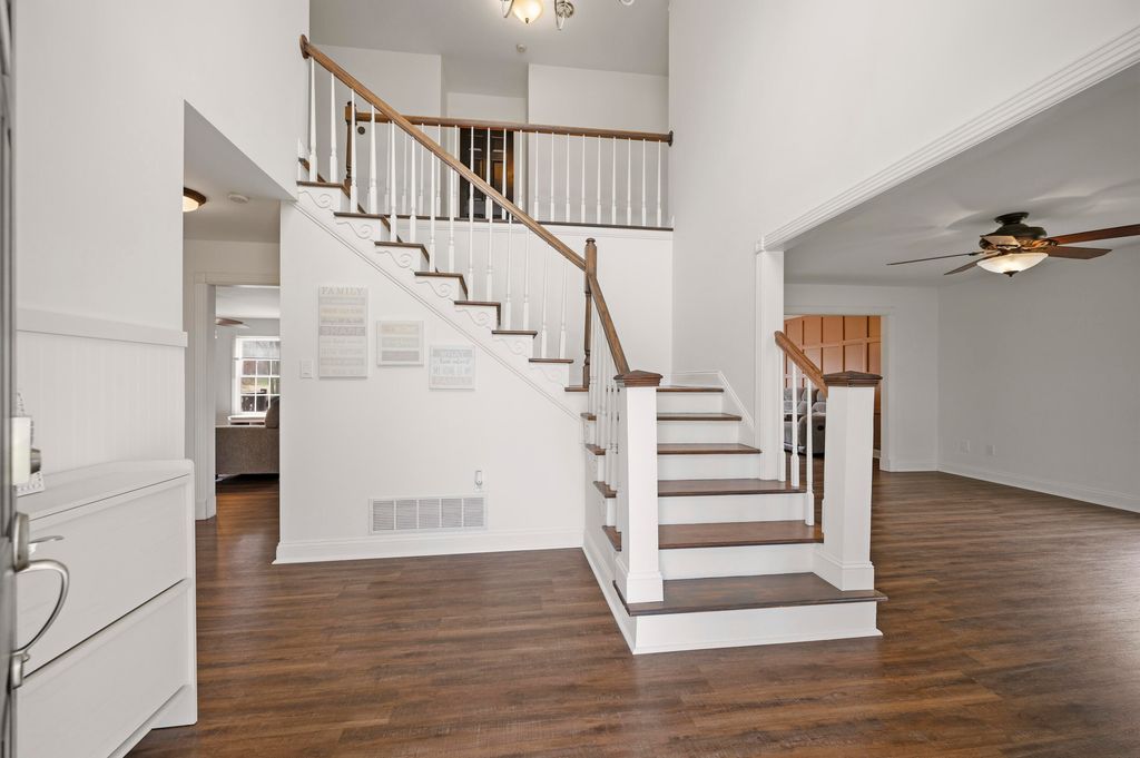 307 Brookgreen Drive, Berea, KY 40403