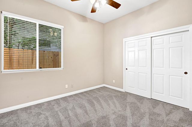 4634 W Oak Park Drive, Fresno, CA 93722