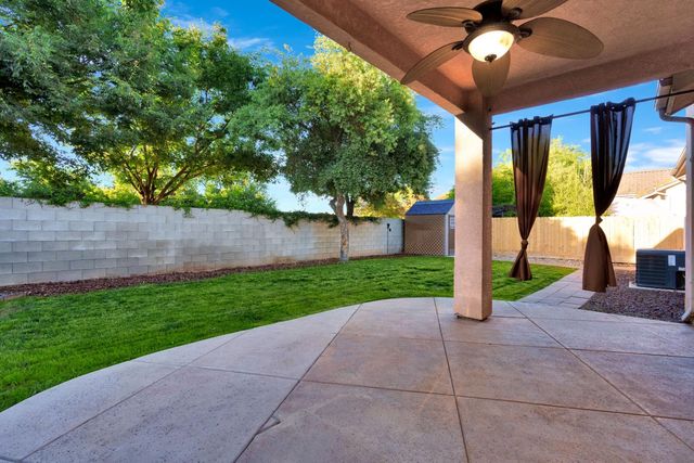 4634 W Oak Park Drive, Fresno, CA 93722