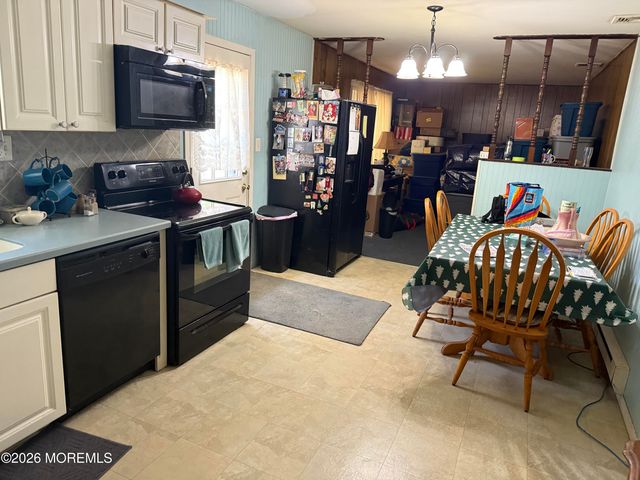 721 12th Avenue, Toms River, NJ 08757