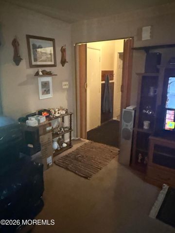 721 12th Avenue, Toms River, NJ 08757