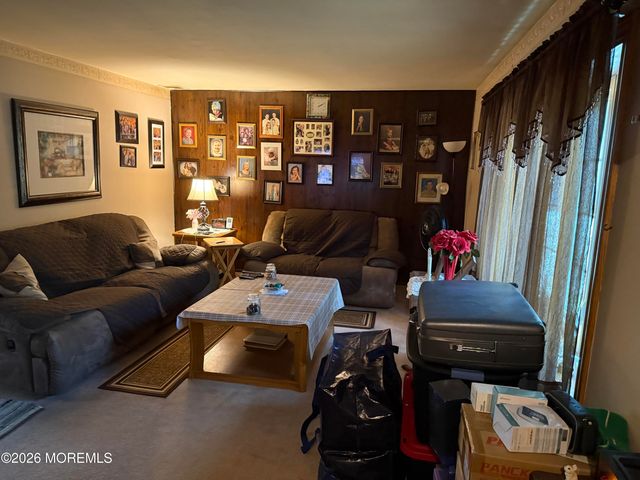 721 12th Avenue, Toms River, NJ 08757
