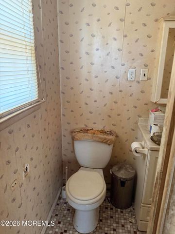 721 12th Avenue, Toms River, NJ 08757