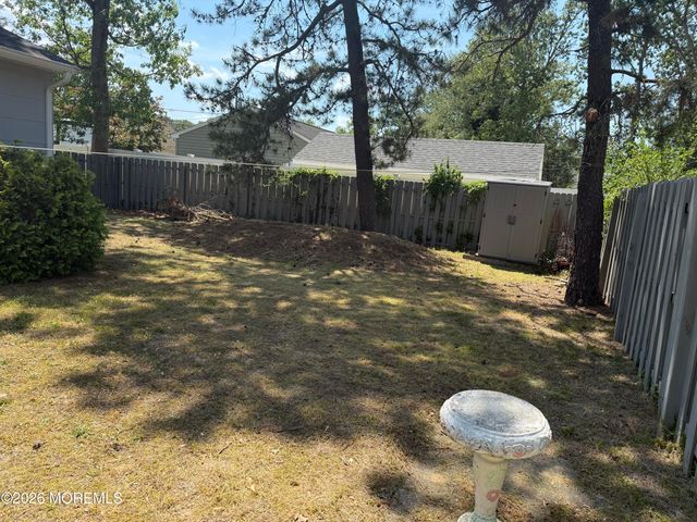 721 12th Avenue, Toms River, NJ 08757