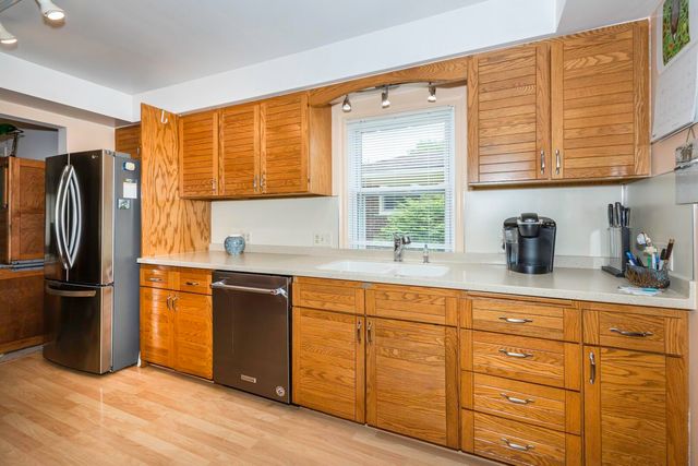 1424 Collegewood Street, Ypsilanti City, MI 48197