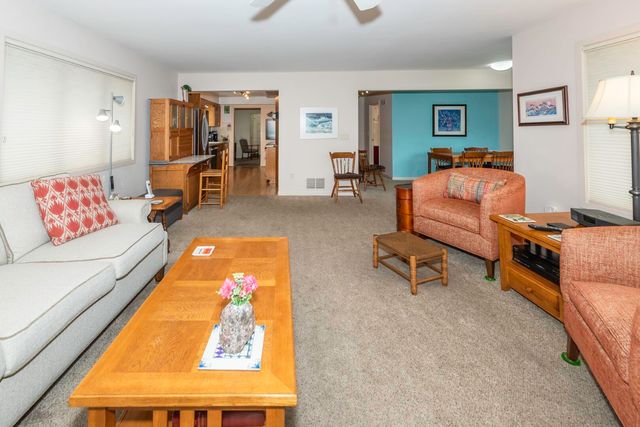 1424 Collegewood Street, Ypsilanti City, MI 48197