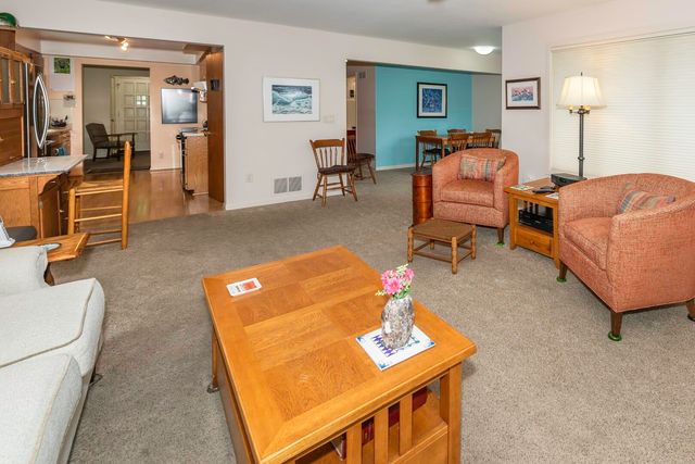1424 Collegewood Street, Ypsilanti City, MI 48197