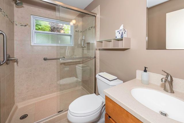 1424 Collegewood Street, Ypsilanti City, MI 48197