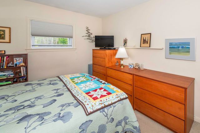 1424 Collegewood Street, Ypsilanti City, MI 48197