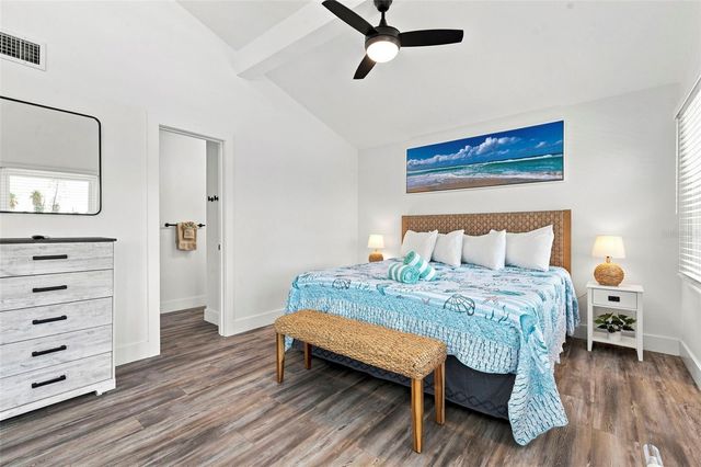 113 4TH AVENUE, St Pete Beach, FL 33706