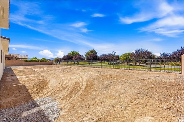 4700 Parkwood Drive, Pahrump, NV 89061