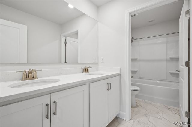 8813 Farthing Dr, Chesterfield, VA 23838